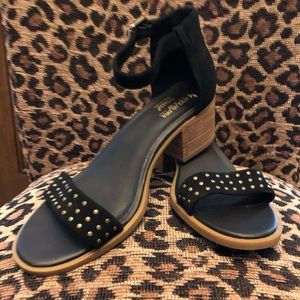 Koolaburra by UGG - Ankle Strap Sandal